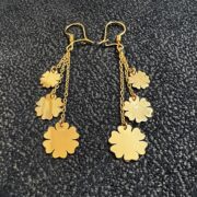 گوشواره طلا 18 عیار زنانه مدل گلبرگ - Image 2