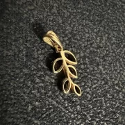 پلاک آویز زنانه طلای 18 عیار مدل برگ S2-1 - Image 2