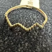 انگشتر طلا 18 عیار زنانه مدل مثلث مینیمال