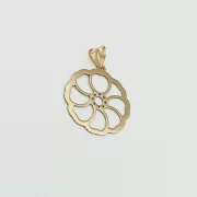 پلاک آویز طلا 18 عیار طلاکده مدل گل مینیمال کد 2 - Image 2