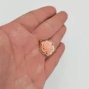 پلاک آویز طلا 18 عیار طلاکده مدل گلبرگ کد 008 - Image 3