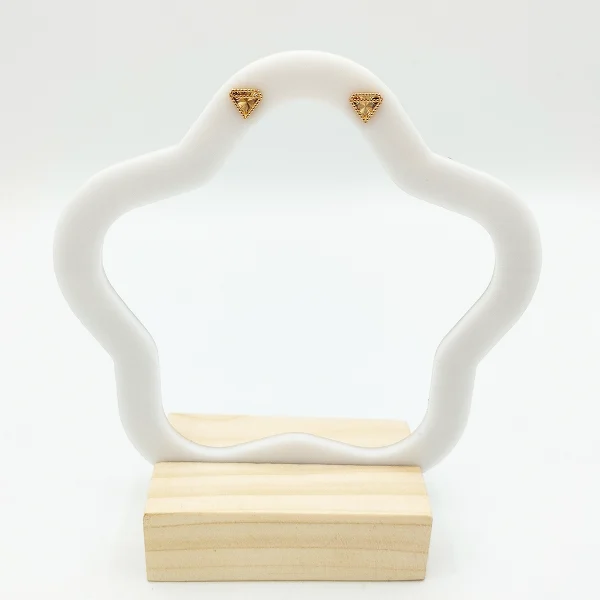 گوشواره طلا 18 عیار زنانه طلاکده مدل ونکلیف الماس - Image 2